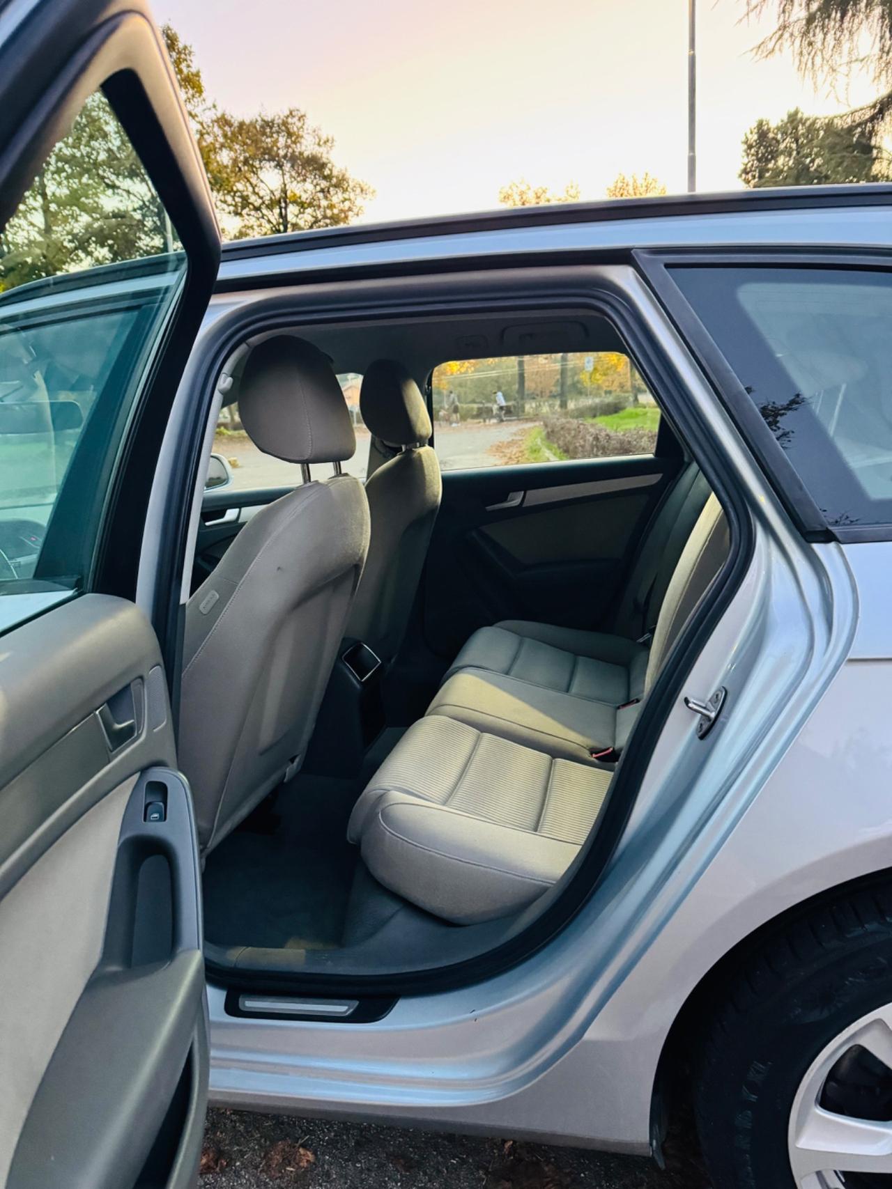 Audi A4 Avant 2.0 TDI S-Line