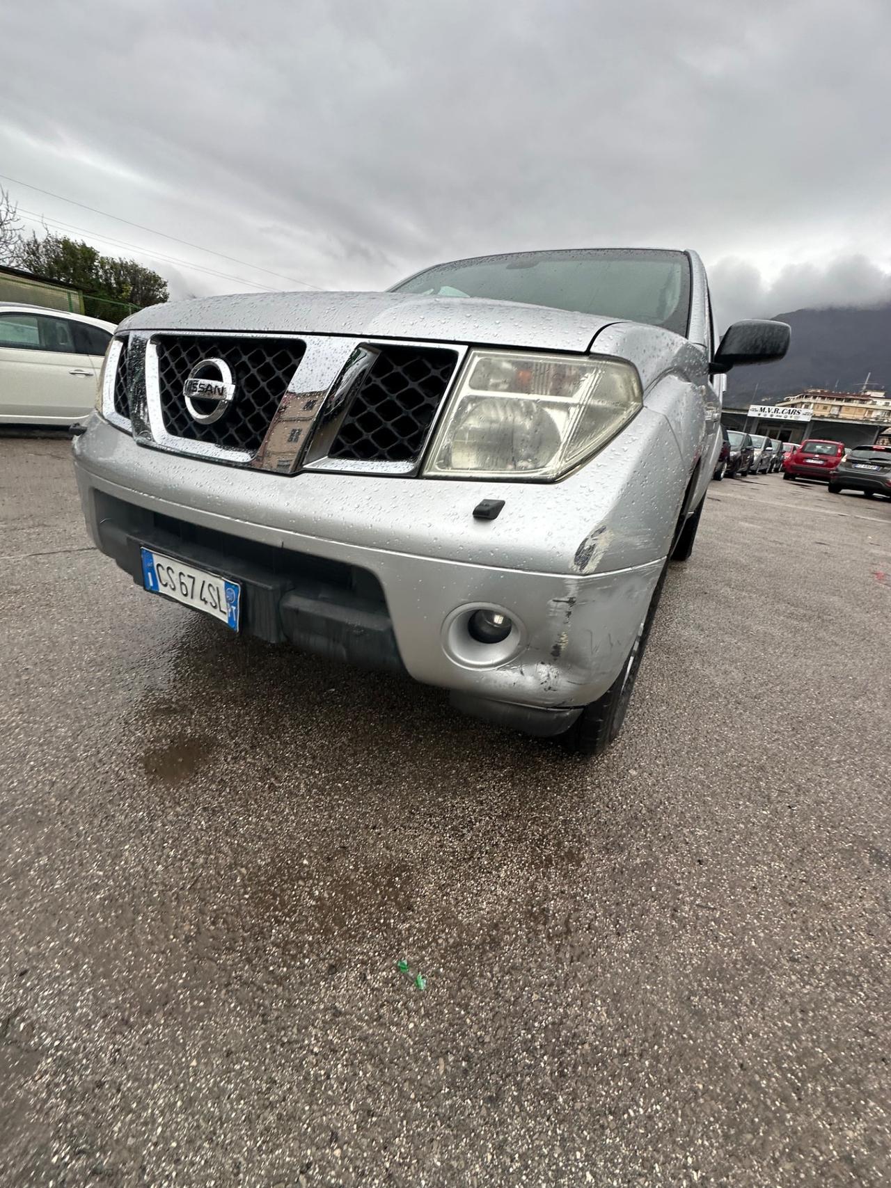 Nissan Pathfinder 2.5 dCi LE