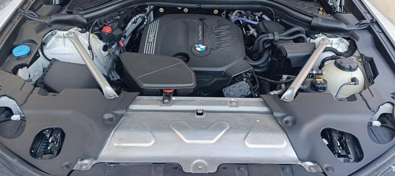 BMW X3 xdrive20d mhev 48V xLine auto