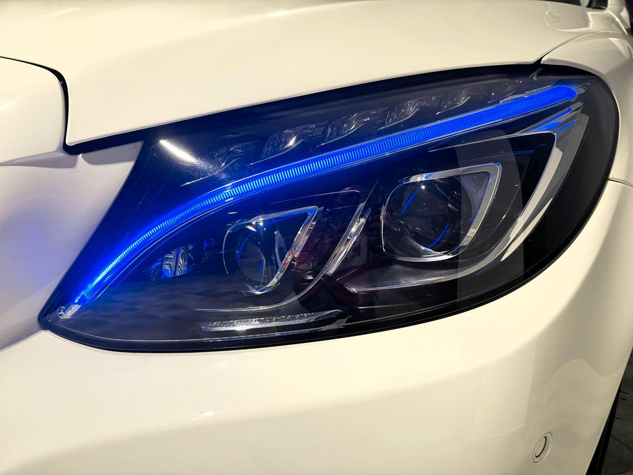MERCEDES 220CDI PREMIUM FULL LED UNICO PROPRIETARIO