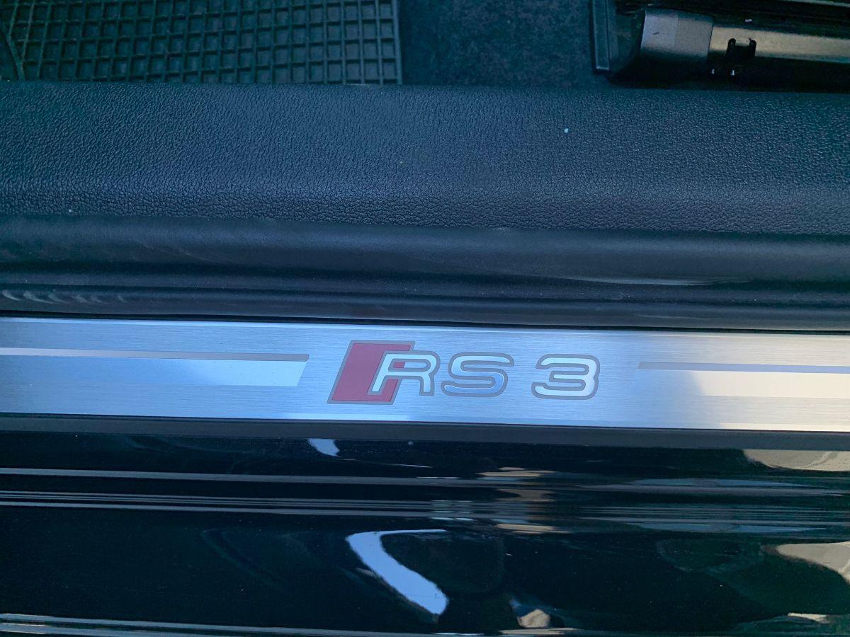 AUDI - RS3