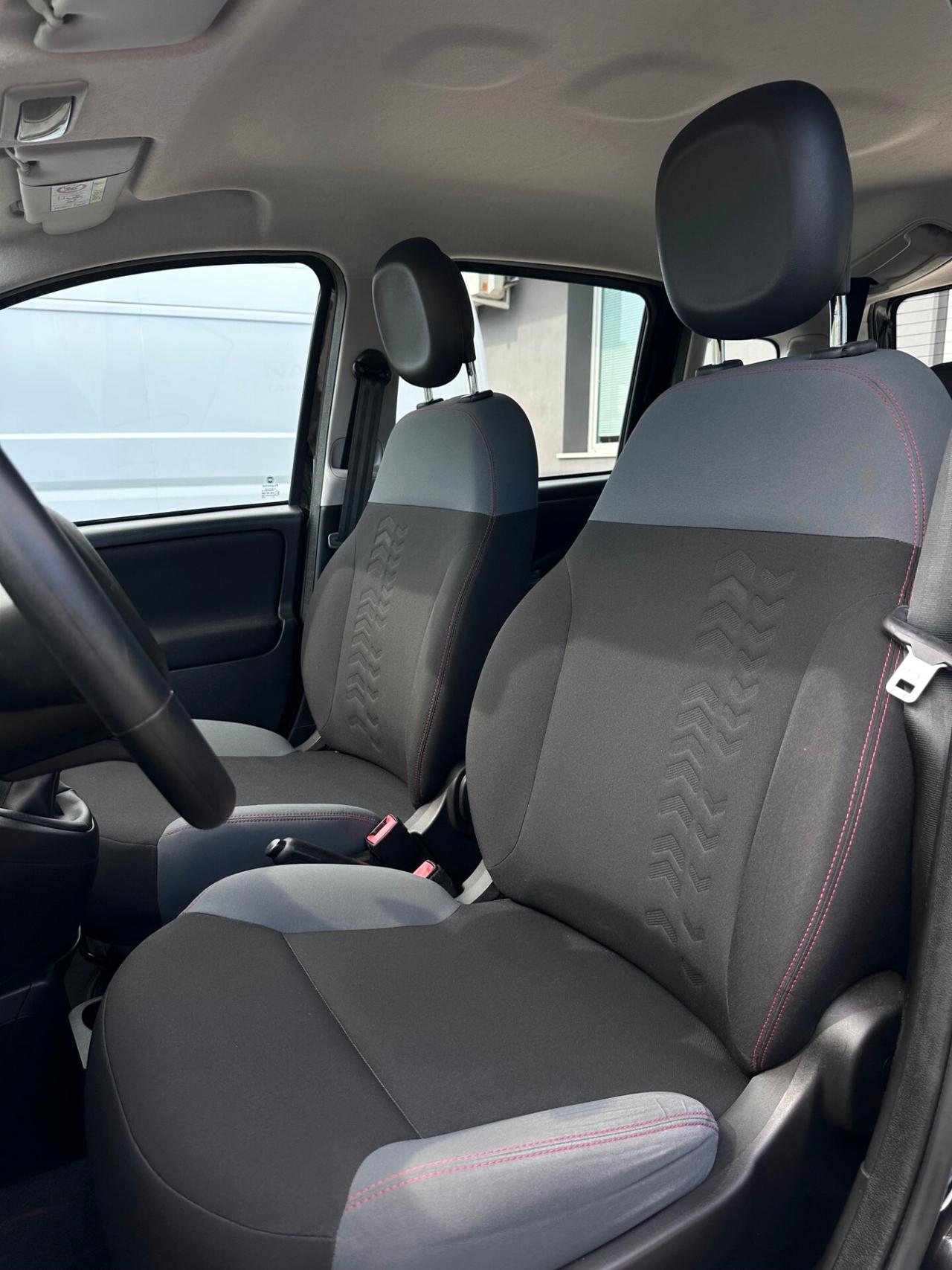 Fiat Panda 1.2 Easy 69cv 2020 Neopatentati Nera