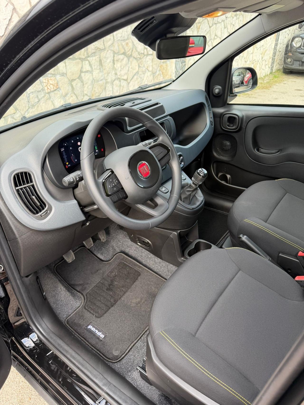 Fiat Panda 1.0 FireFly S&S Hybrid Pandina