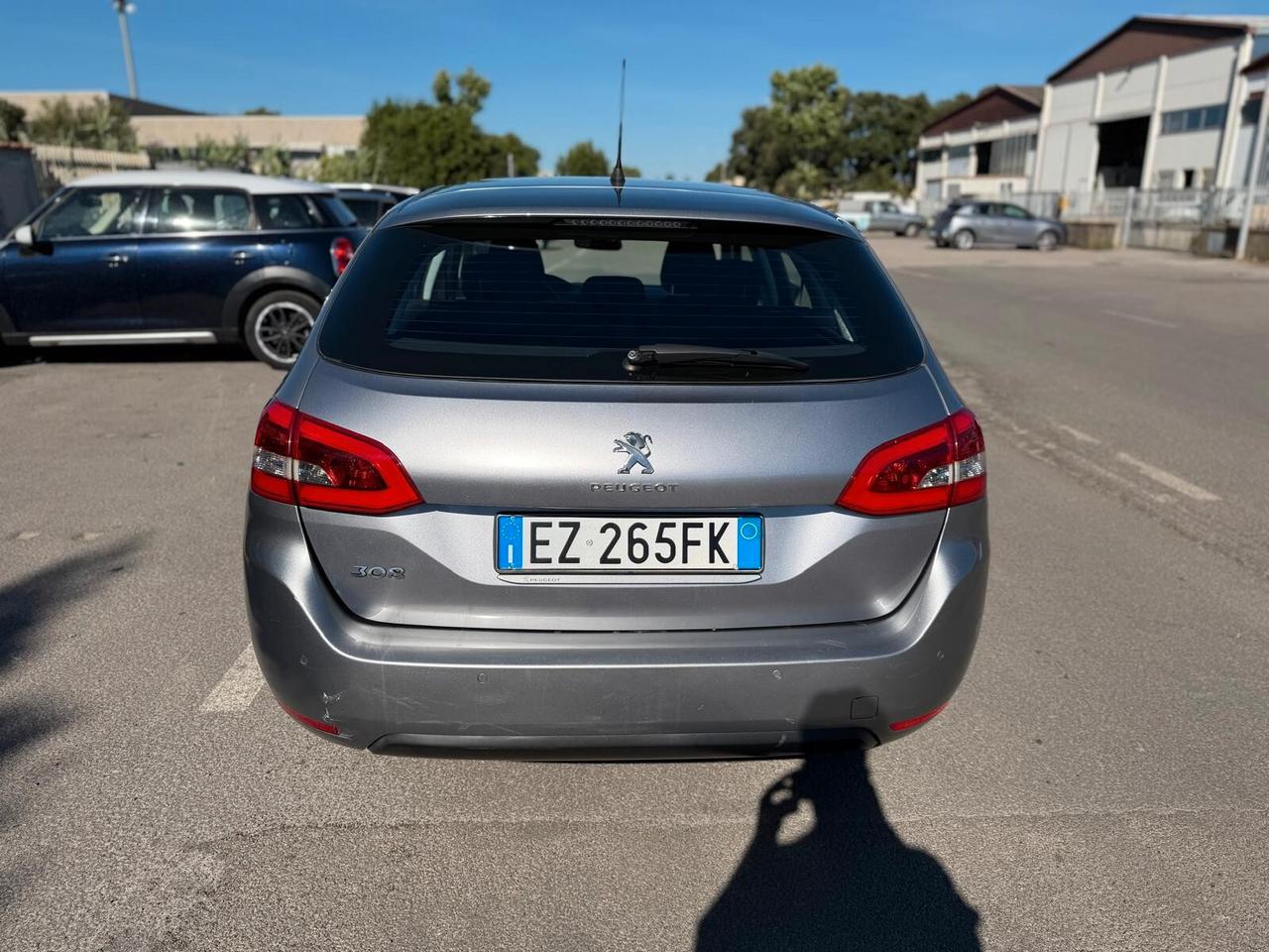 Peugeot 308 BlueHDi 100 S&S SW Business