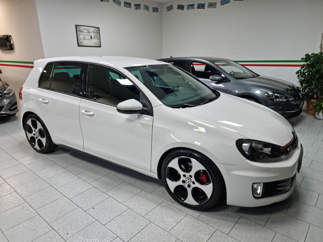 Volkswagen Golf GTI DSG 5p.