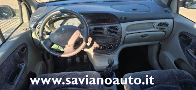 RENAULT Megane Mégane Scénic 1.6 16V cat