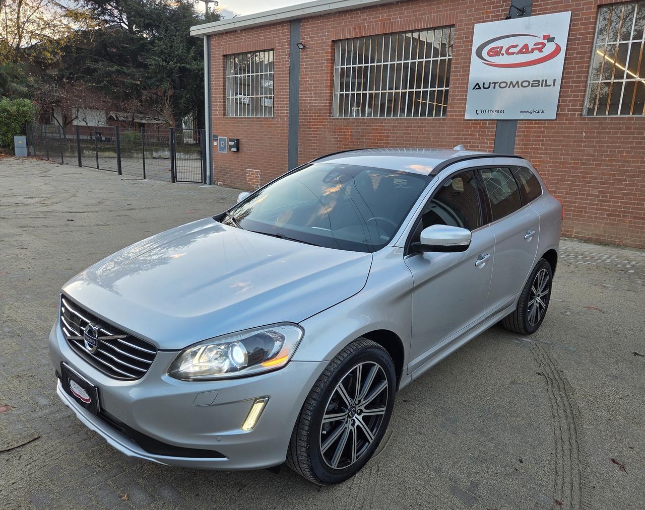 Volvo XC 60 XC60 D4 181cv Geartronic Momentum