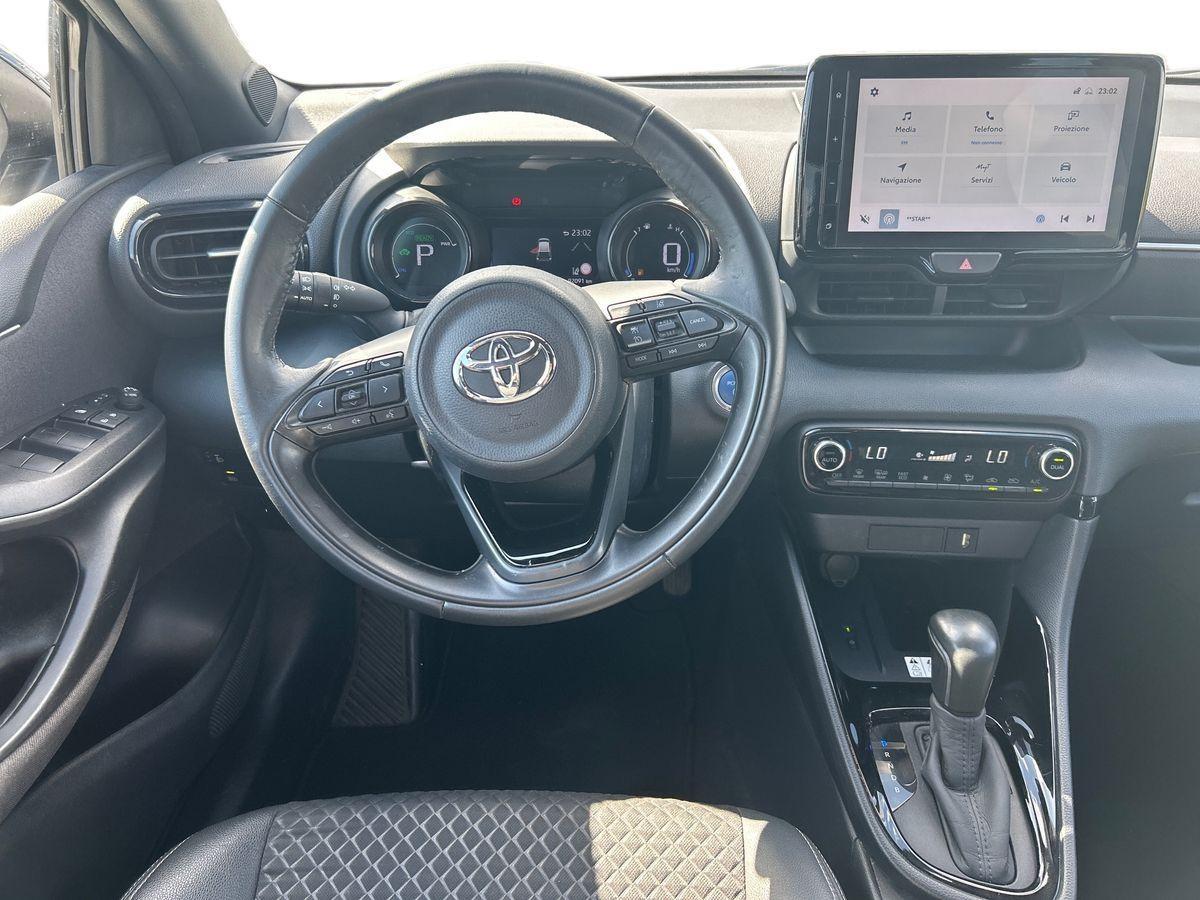 TOYOTA Yaris IV 2020 - Yaris 1.5h Lounge