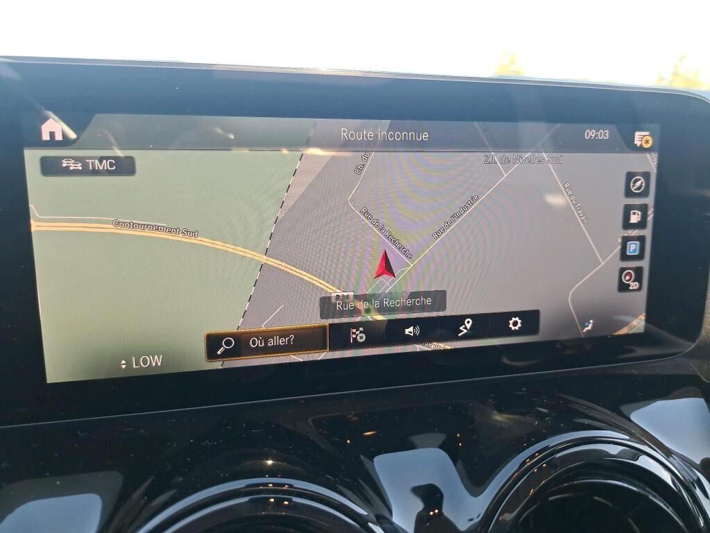 MERCEDES-BENZ GLA 180D 115CV AUTOMATIC BUSINESS SOLUTION ( CRUISE - PELLE - TETTO PANORAMICO APR. - NAVI PREMIUM - PARK ASSIST )