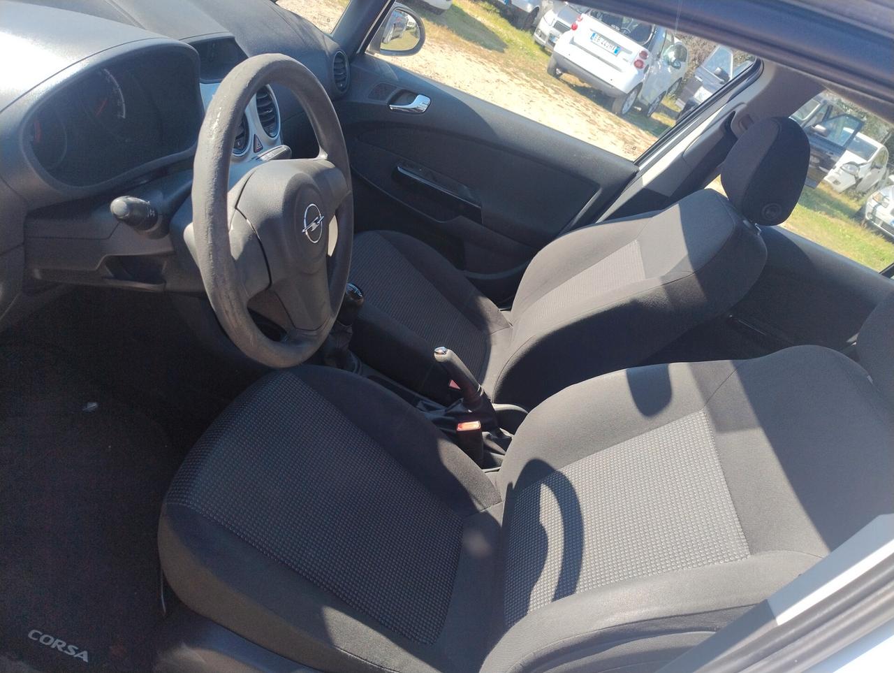 Opel Corsa 1.0 12V 5 porte Club