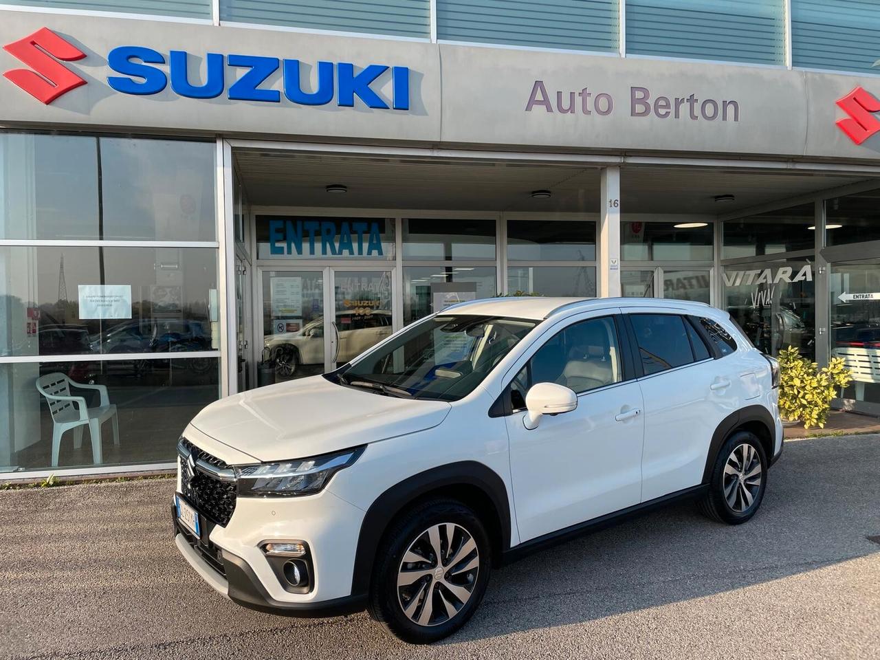 Suzuki S-Cross 1.4 Hybrid Top+