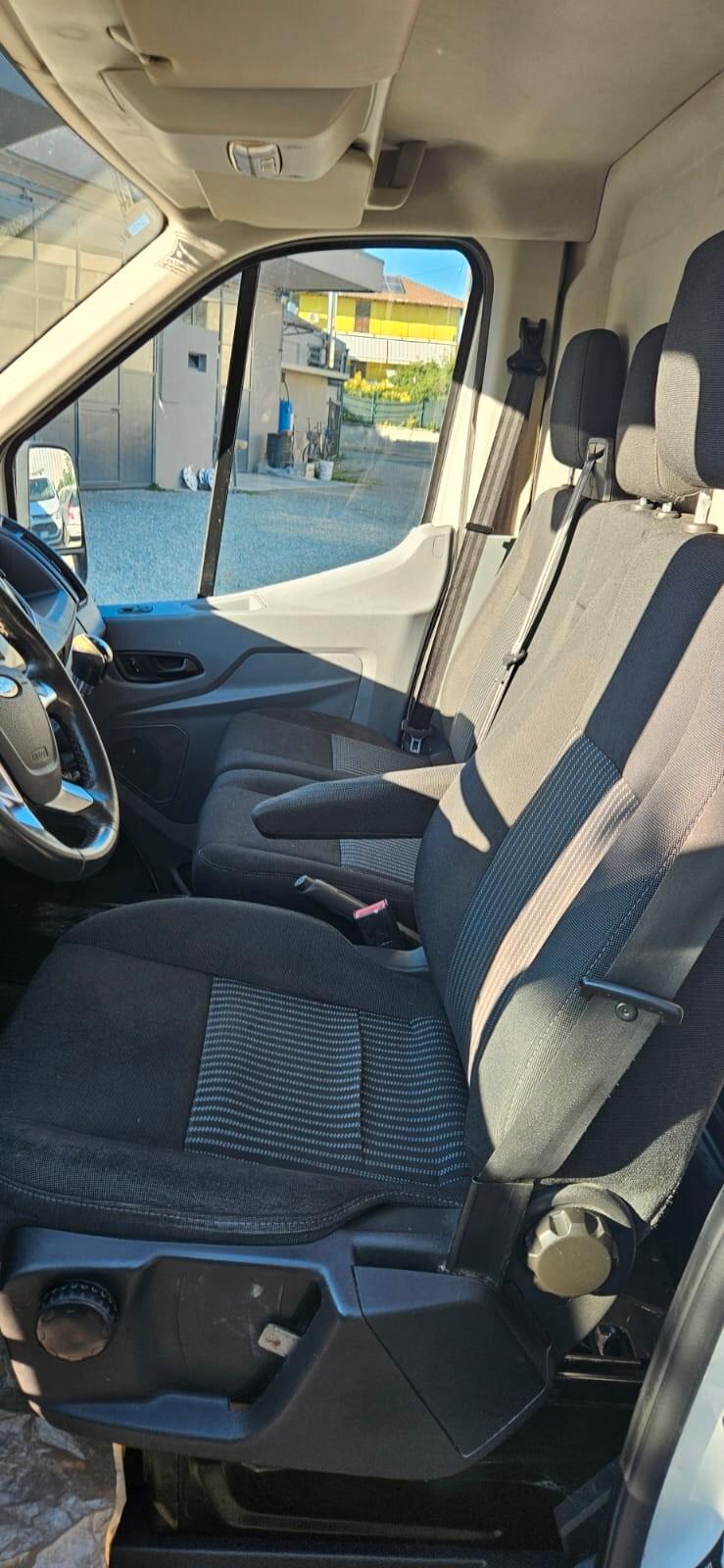 Ford Transit 350 2.0TDCi EcoBlue 130CV PM-TM Furgone Trend motore ricondizionato km 30000