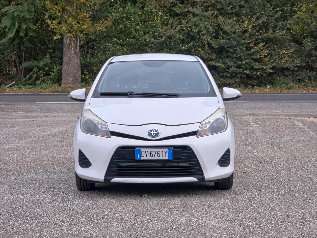 Toyota Yaris 1.5 Hybrid 5 porte Lounge 2014-E5B Automatica NEO