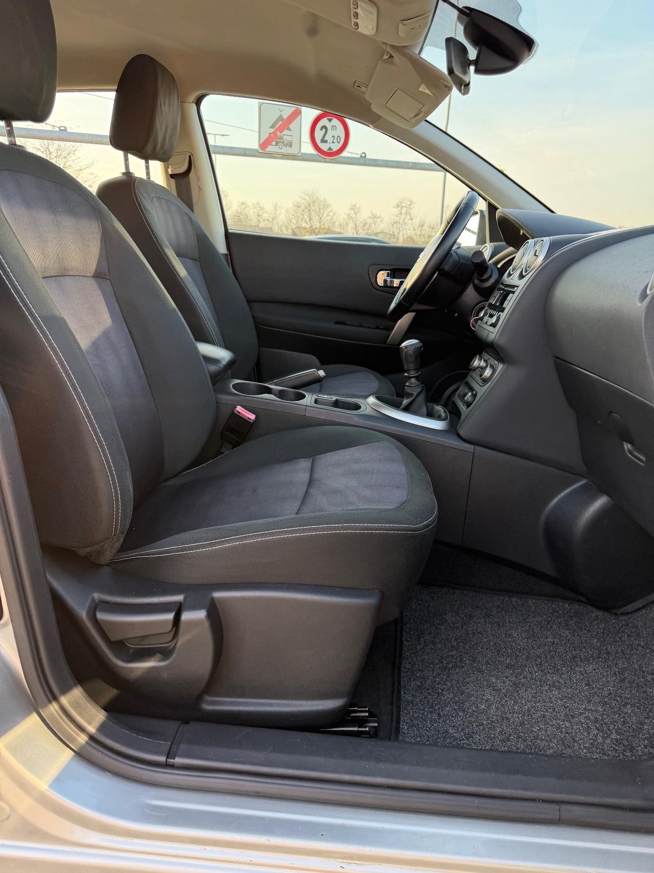 Nissan Qashqai 1.5 dCi DPF Tekna