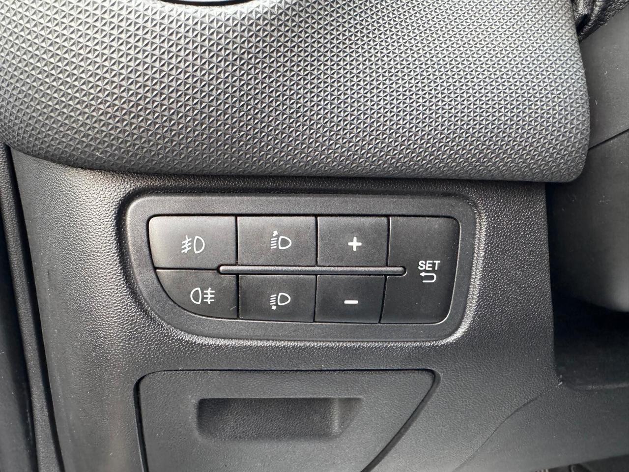 Fiat Punto 1.2 BENZ 5 PORTE KM 64000 - 2015