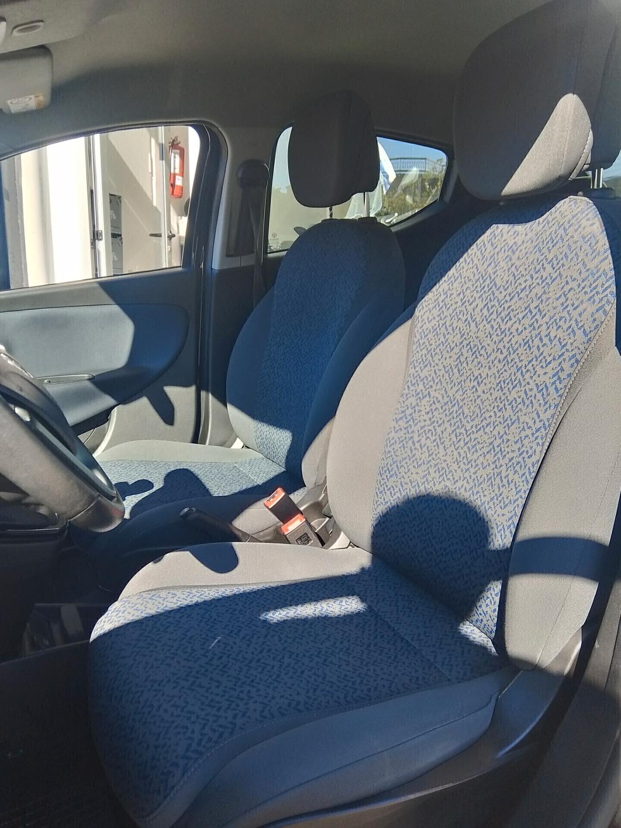 Lancia Ypsilon 1.0 FireFly 5 porte S&S Hybrid Gold