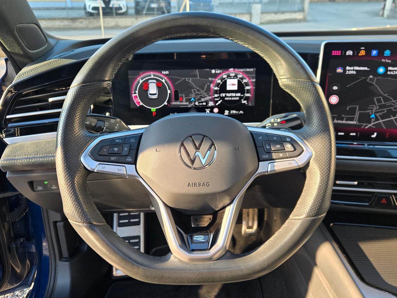 Volkswagen Passat 2.0 TDI 150 CV SCR DSG R-Line