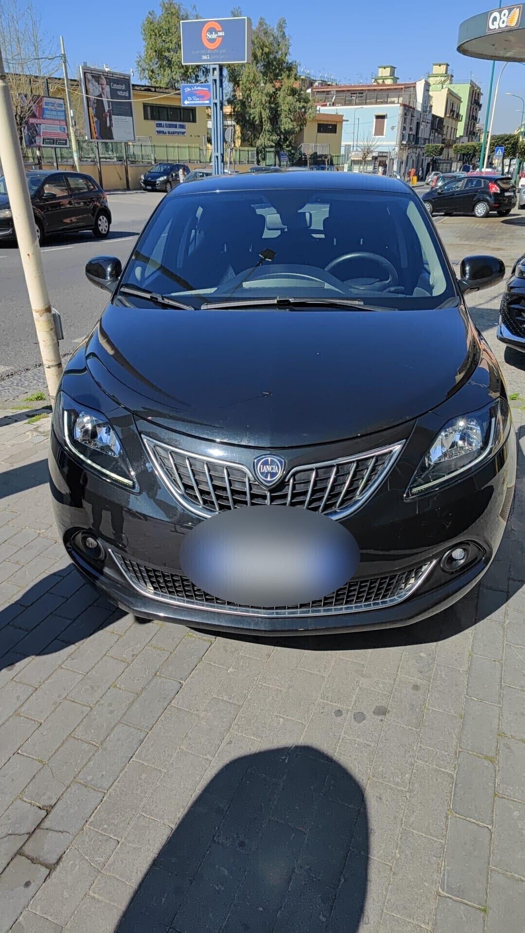 Lancia Ypsilon 1.0 HYBRID GOLD 5 porte CONSUMI RIDOTTI