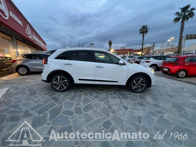 KIA Niro 1.6 GDi DCT HEV Style Autocarro