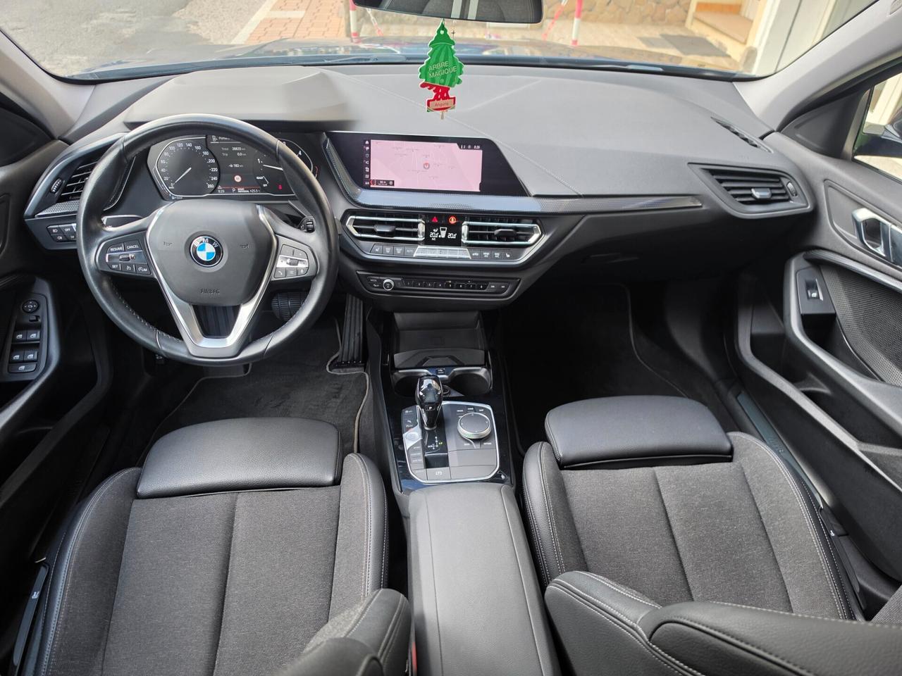 Bmw 120 120d xDrive 5p. Luxury