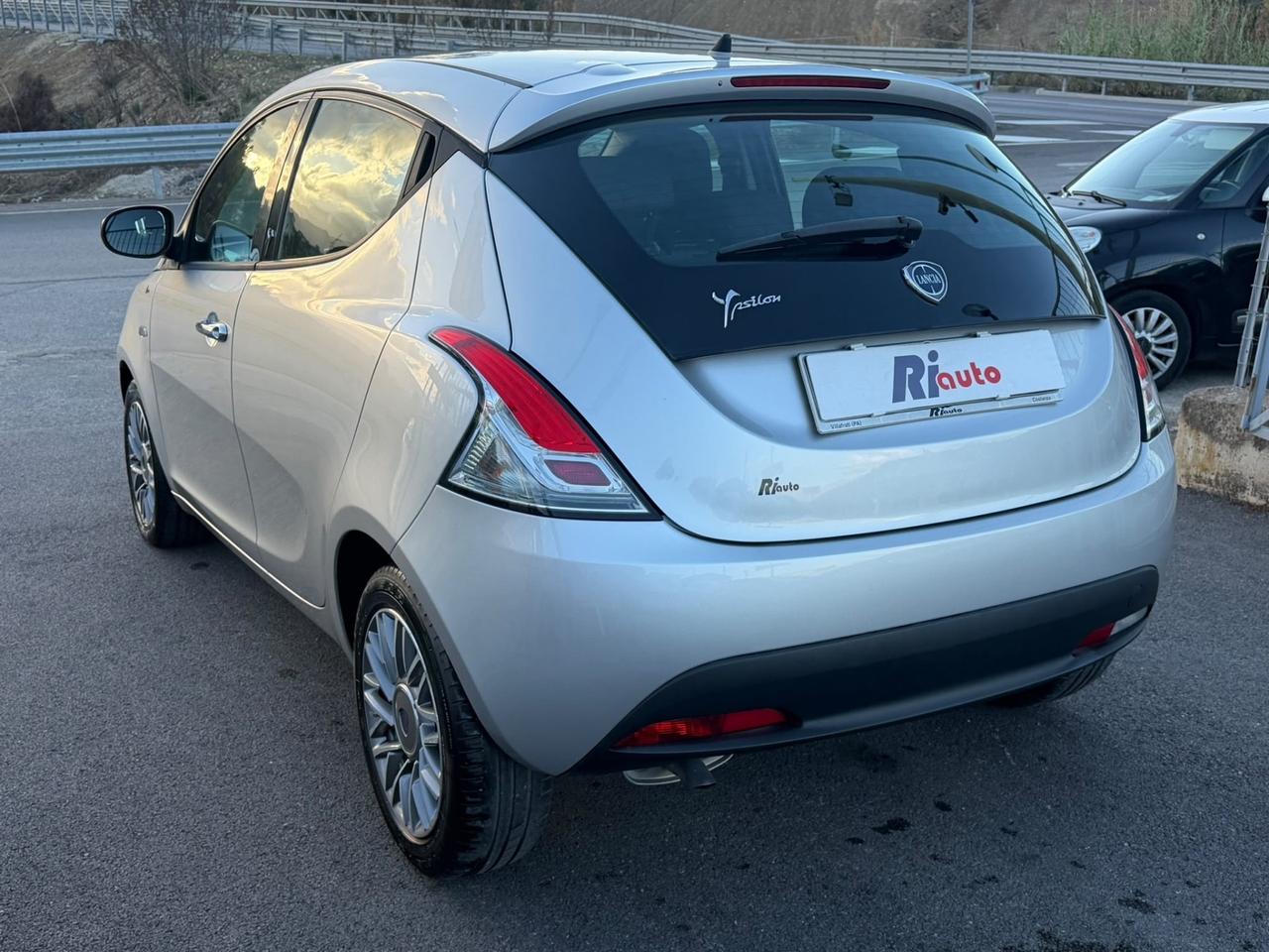 Lancia Ypsilon 1.3 multijet 95 cv