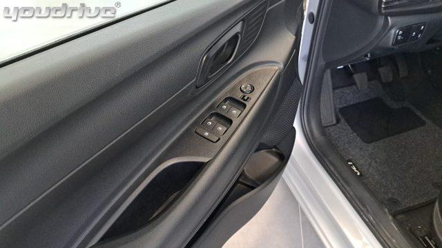 HYUNDAI i20 1.2 MPI MT Connectline+EXT Pack KM0
