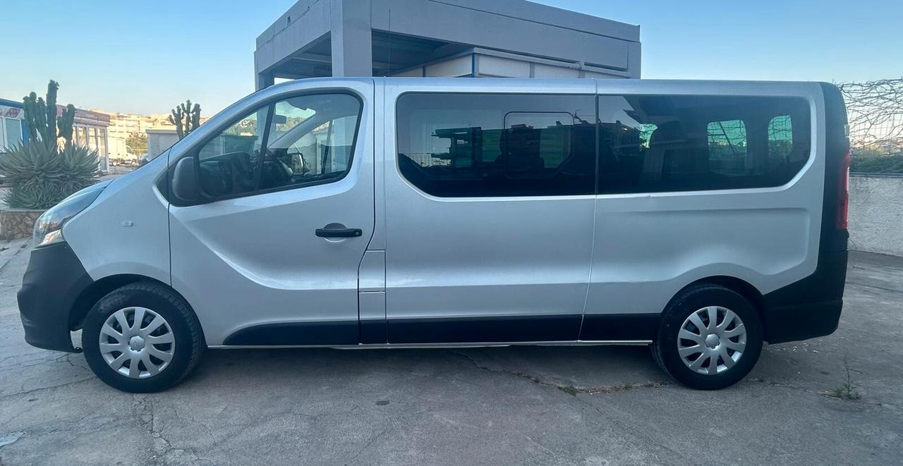 Vivaro 29 1.6 BiTurbo 125cv 2019 9Posti