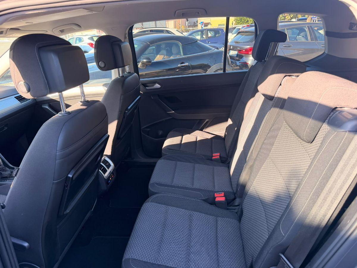 VOLKSWAGEN - Touran - 1.6 TDI DSG Business BMT