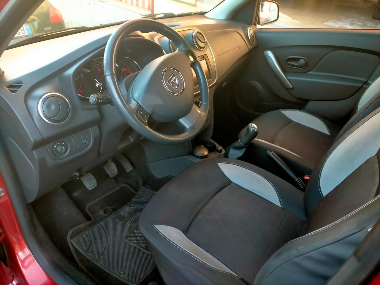 Dacia Sandero Stepway 1.5 dCi 90CV