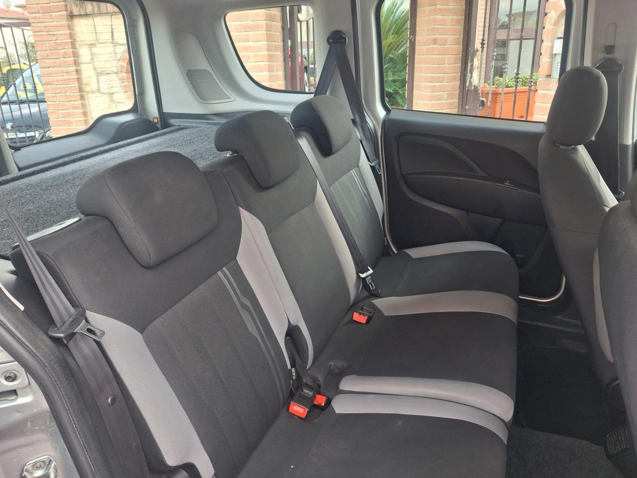 Fiat Doblo Doblò 1.3 MJT 16V 95CV Lounge 5 posti N 1