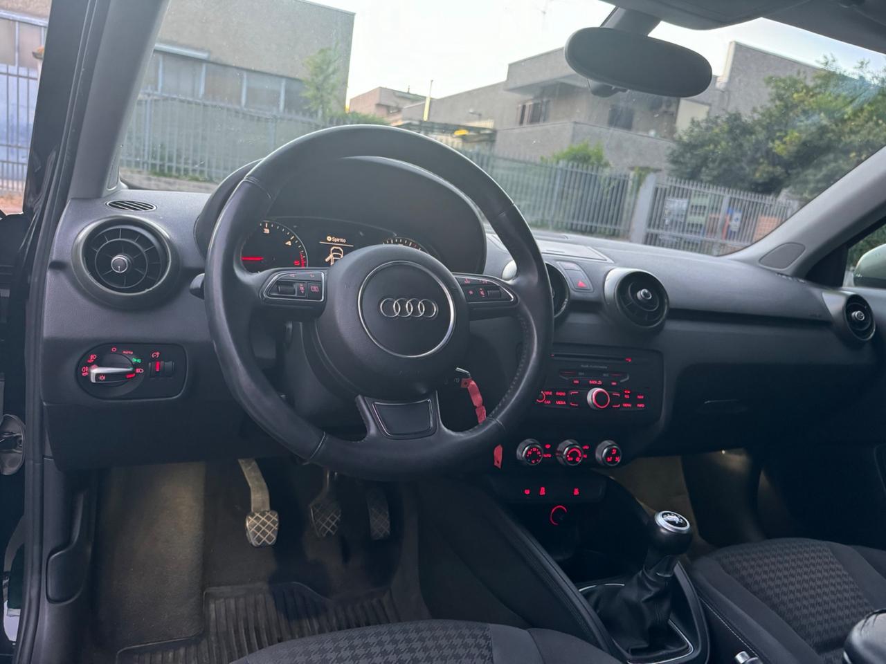 Audi A1 1.6 TDI Attraction