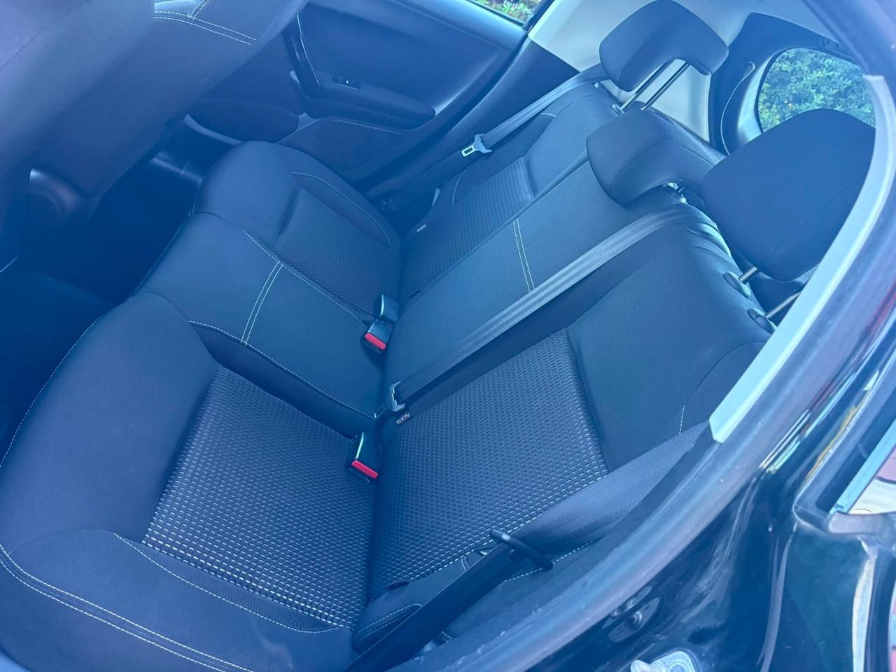Peugeot 208 BlueHDi 75 5 porte Allure 2017 136.000 KM