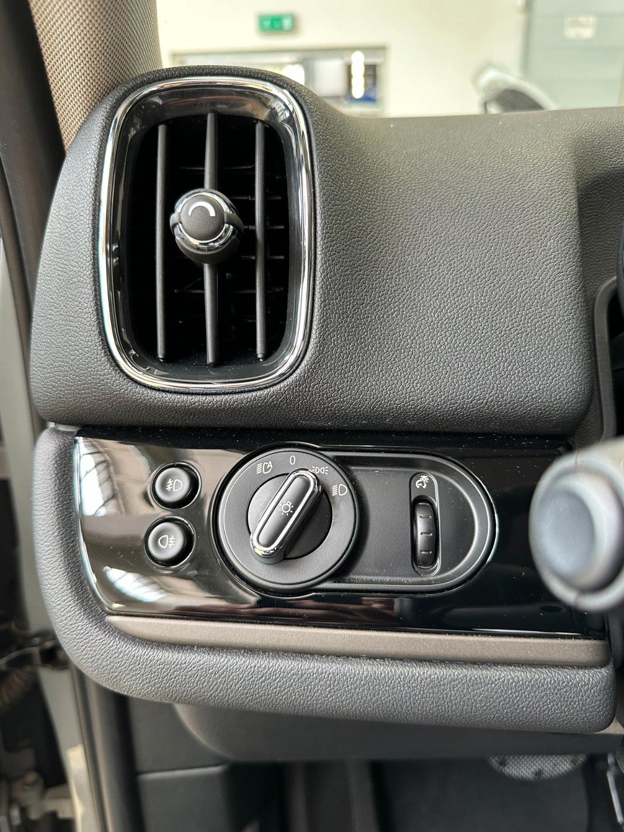Mini Countryman Cooper D 2.0 Baker Street Auto - LED - 18" - Navi - Carplay
