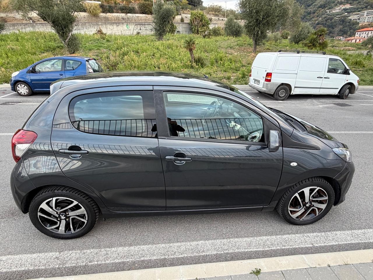Peugeot 108 VTi 68 5 porte Allure TOP!