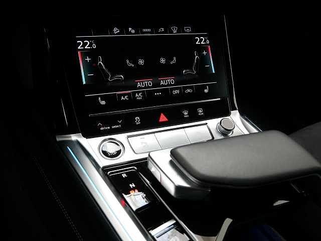 Audi Q8 e-tron 50 Quattro