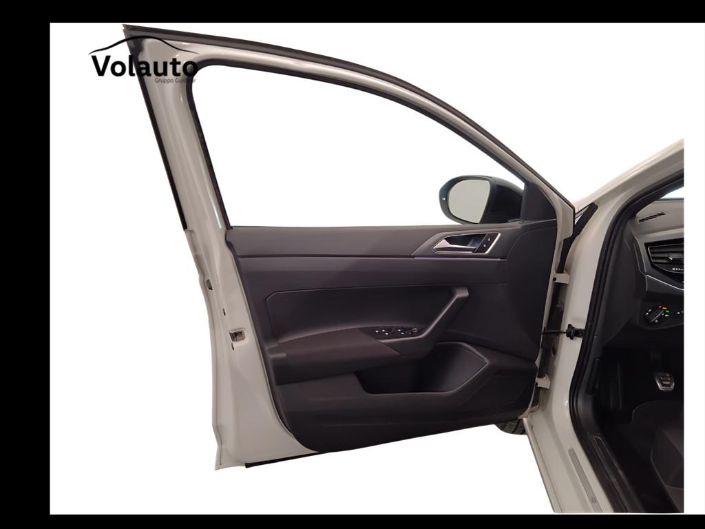 VOLKSWAGEN Taigo - Taigo 1.0 tsi R-Line 110cv