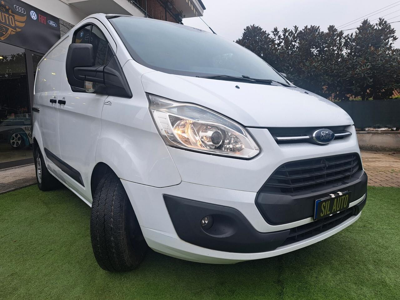 Ford Transit Custom 2.2 TDCi 125CV /MOTORE NUOVO/GANCIO TRAINO
