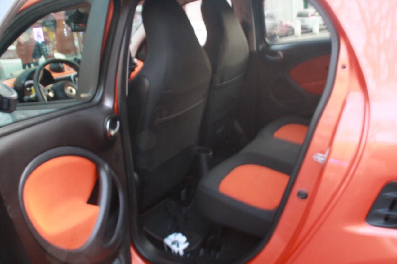 Smart fourFour Urban Sport Edition del 2014