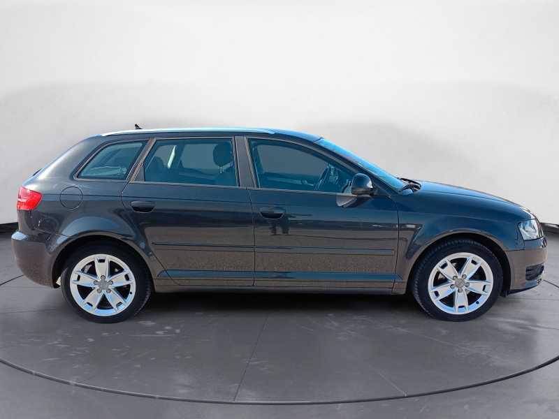 AUDI A3 Sportback 1.6 tdi Ambition