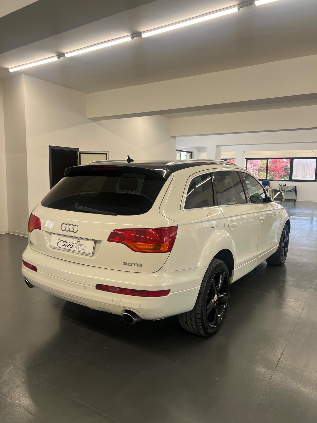 Audi Q7 3.0 V6 TDI 240 CV quattro tiptronic