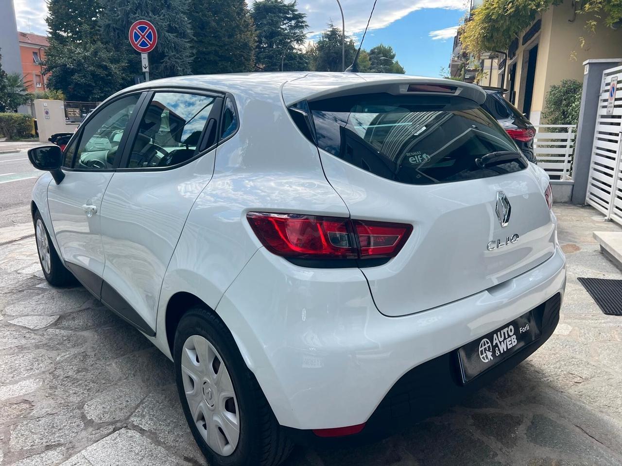 RENAULT CLIO 1.2 5P 73CV LIVE NEOPATENTATI