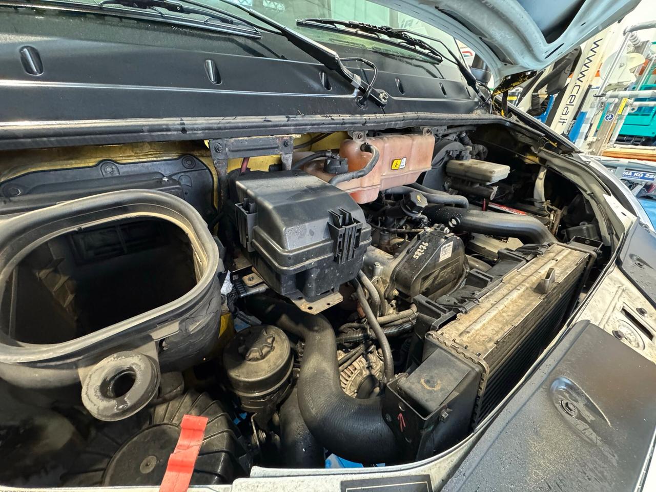 Iveco Daily 35/E4 – Ribaltabile Trilaterale – Euro 4