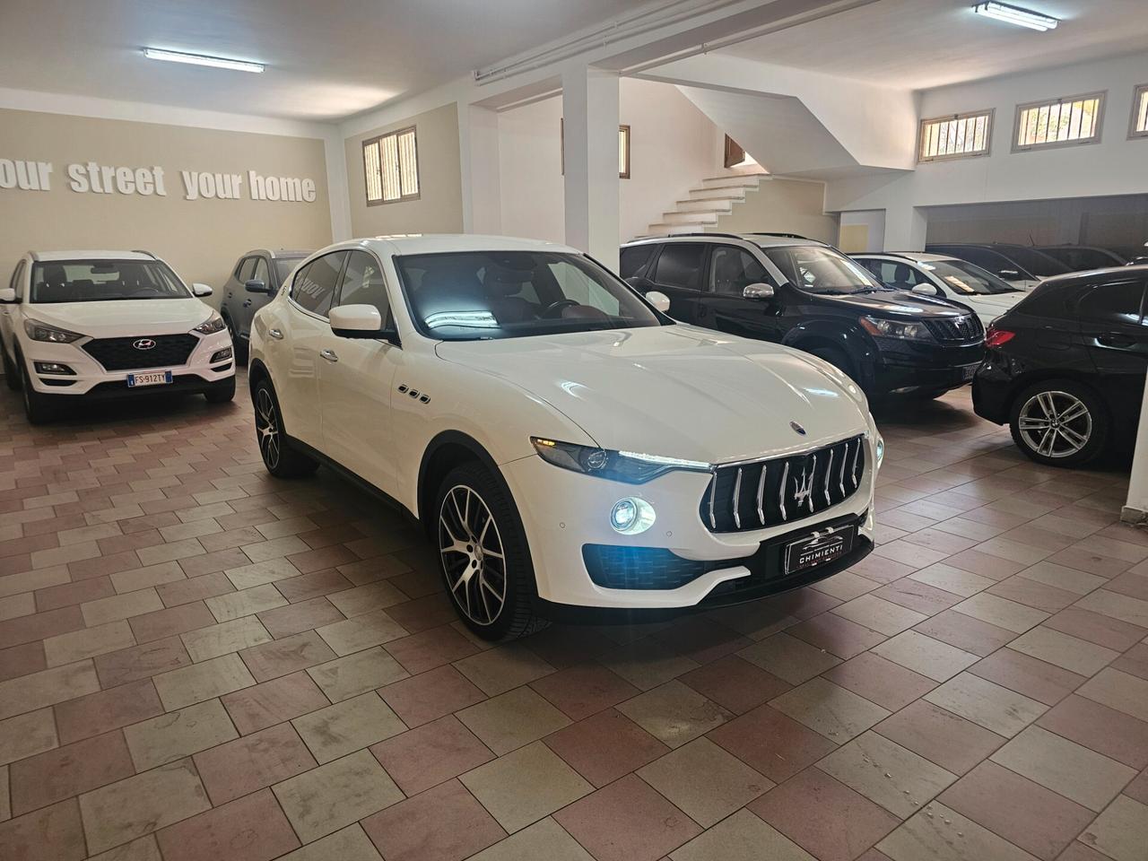 Maserati Levante V6 Diesel 275 CV AWD Gransport