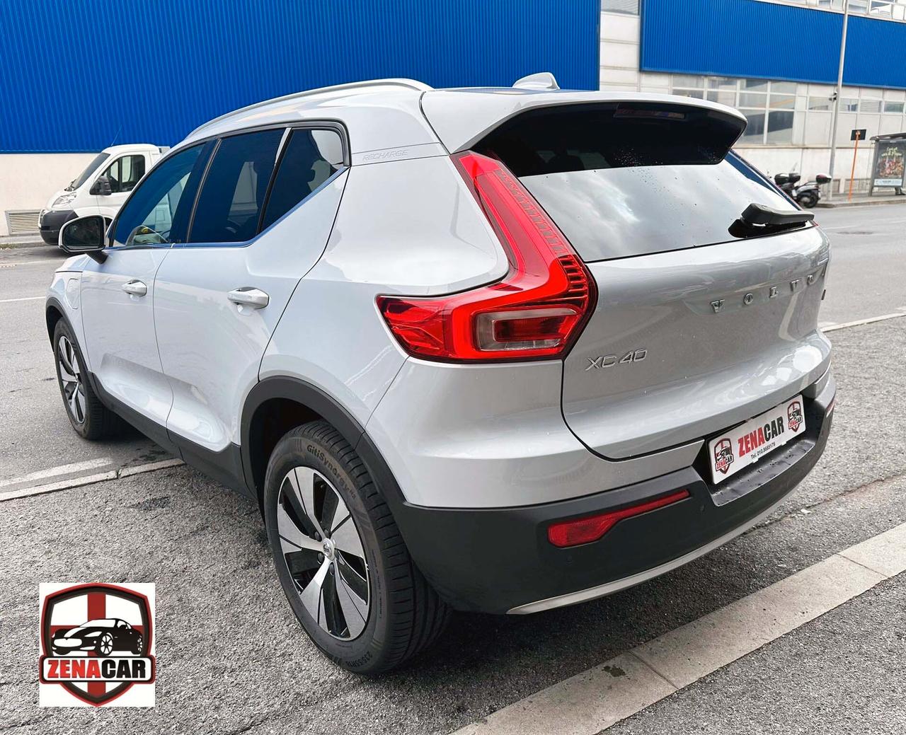 Volvo XC40 T5 Plug-in Hybrid Inscription Expression Tetto Apribile Interni in Pelle Unicopro. Fatturaabile