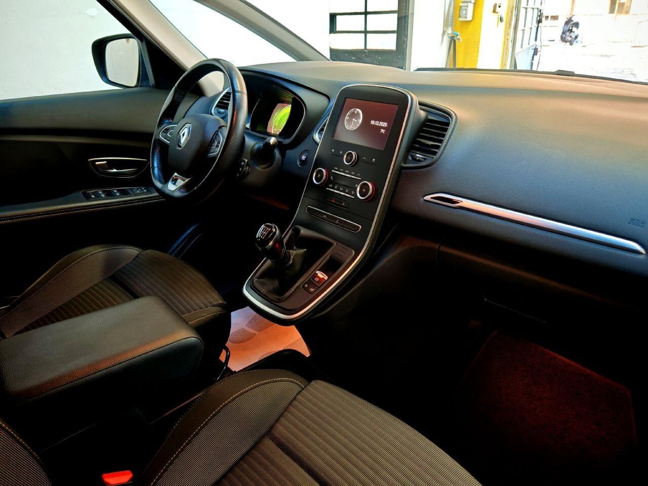 Renault Grand Scenic 7 POSTI 1.5 DCi Energy Intes