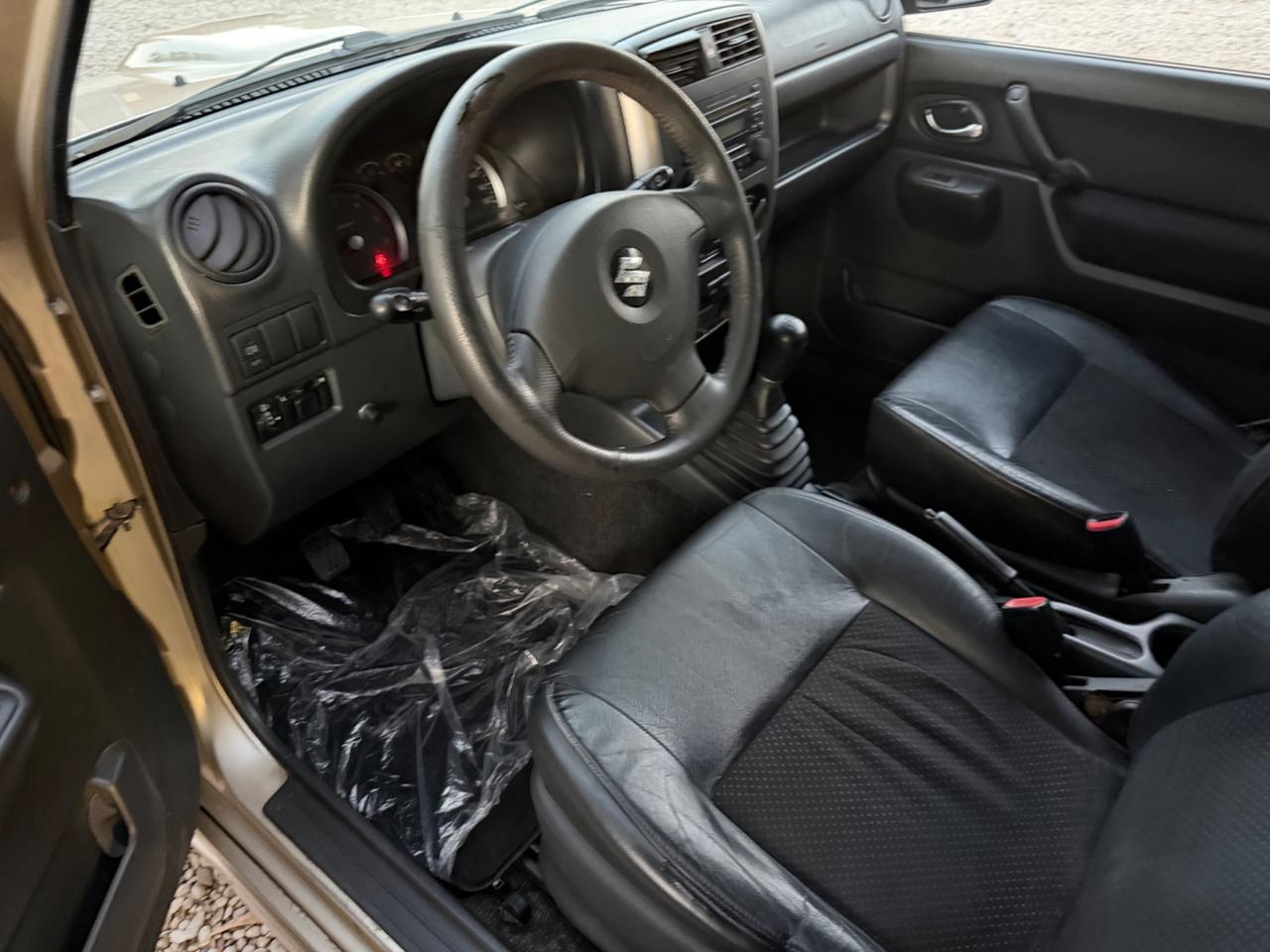 Suzuki Jimny 1.5 DDiS cat 4WD JLX