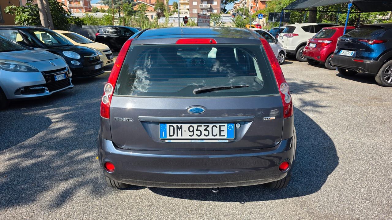 Ford Fiesta 1.4 TDCi 5p. Titanium