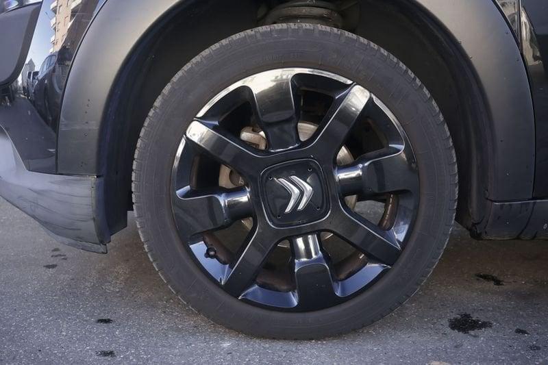 Citroën C4 Cactus Citroën C4 Cactus PureTech 82 Shine Unicoproprietario
