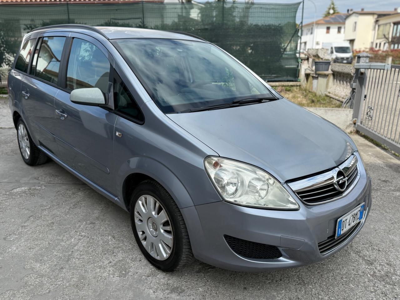 Opel Zafira 1.6 Turbo ecoMetano 2029 7 Posti