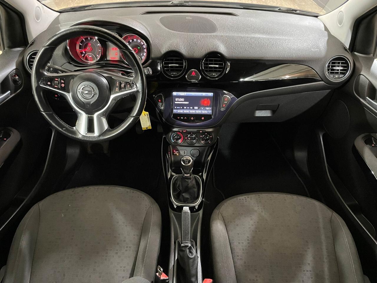 Opel Adam 1.2 70 CV White/Black Link GPL